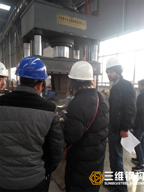 新黄金城hjc222对钢材产品的在加工