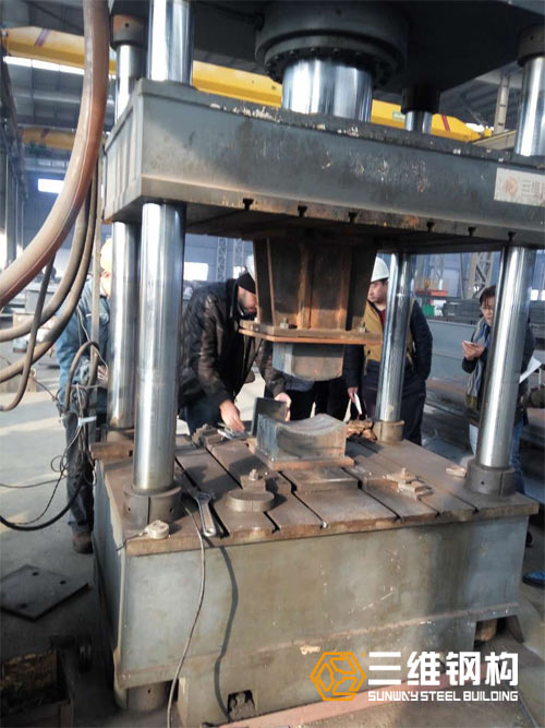 新黄金城hjc222对钢材产品的检测